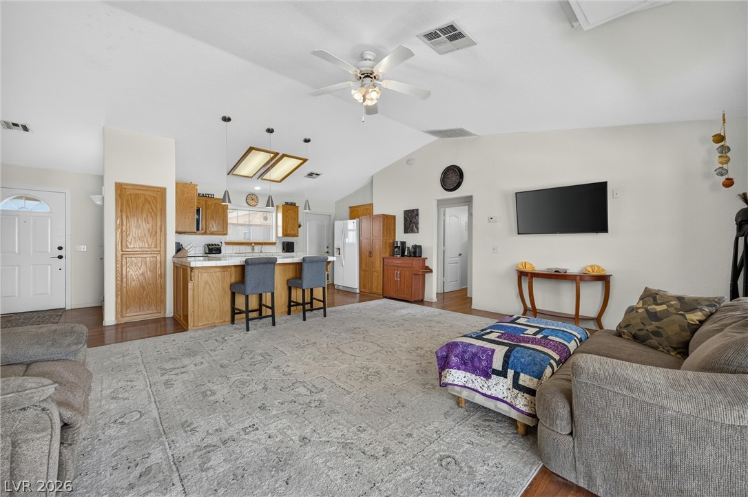 1531 West Hickory Street Pahrump NV 89048