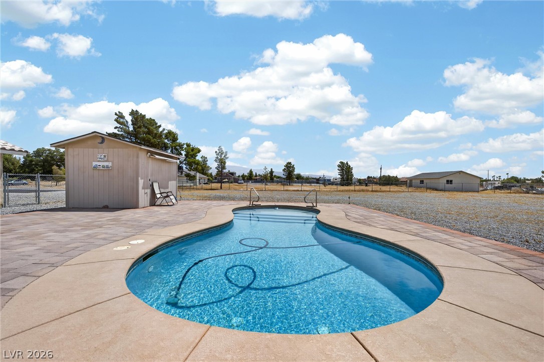 1531 West Hickory Street Pahrump NV 89048