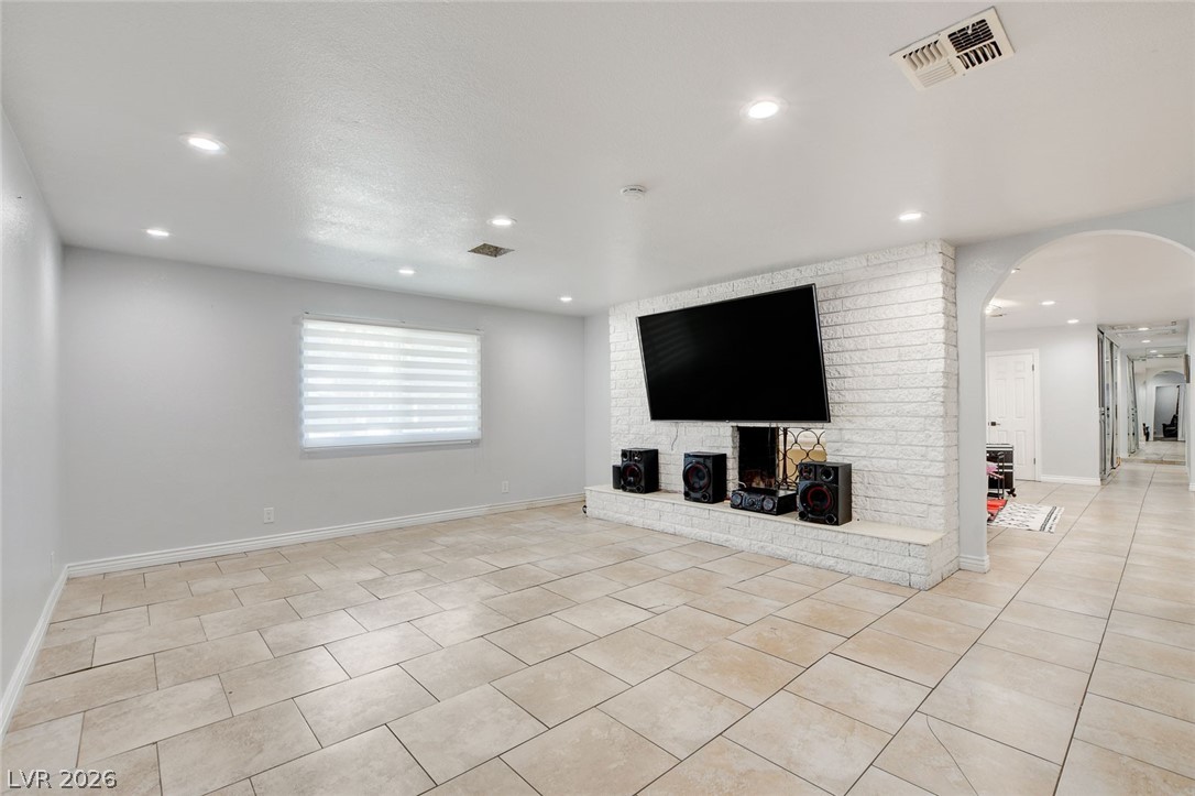 1963 Sycamore Trail Las Vegas NV 89108