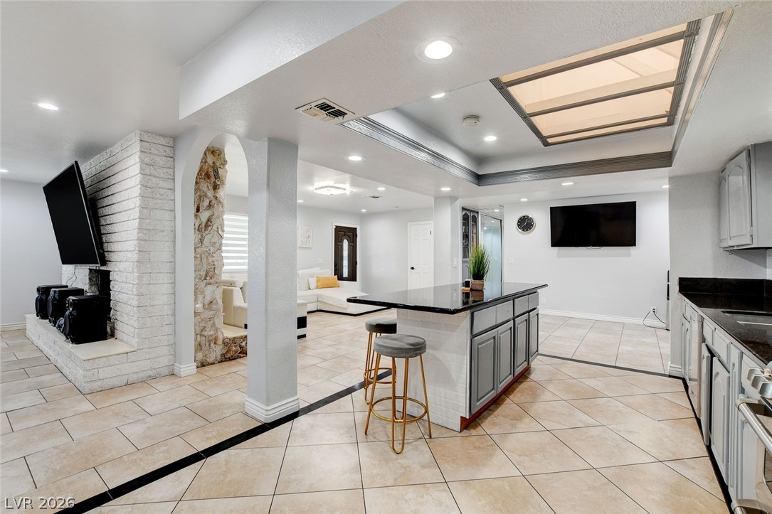1963 Sycamore Trail Las Vegas NV 89108