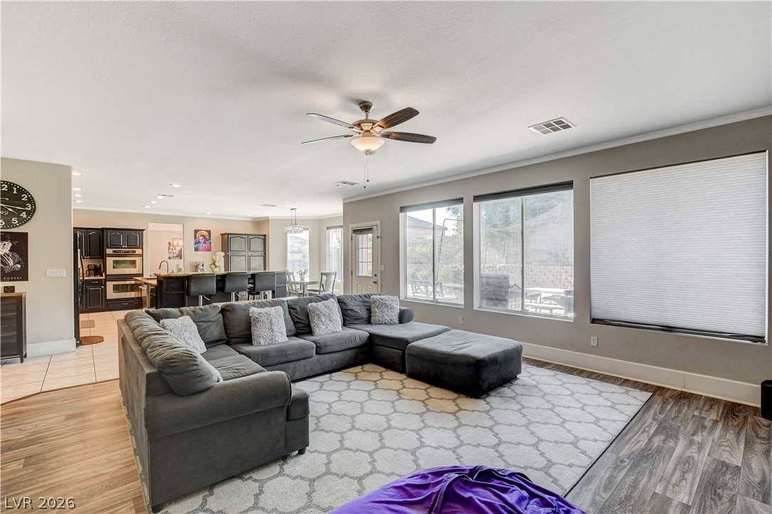 6804 Philippe Allen Avenue Las Vegas NV 89110