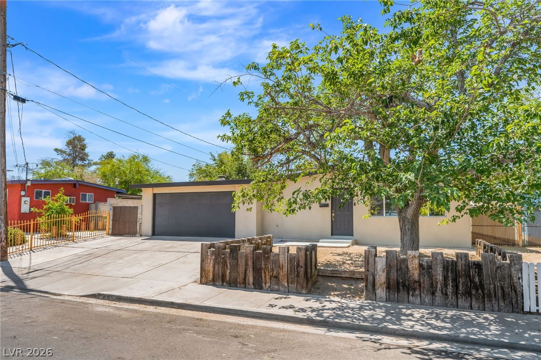 3504 Chevy Chase Avenue Las Vegas NV 89110