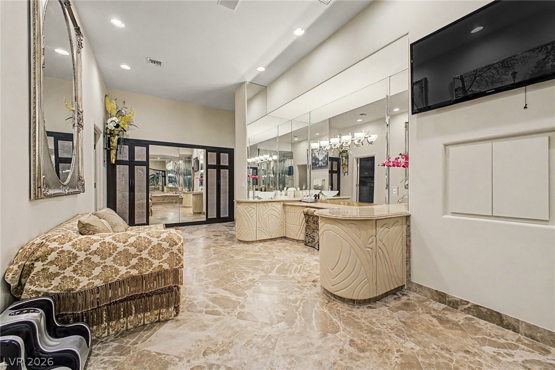 46 Gulf Stream Court Las Vegas NV 89113
