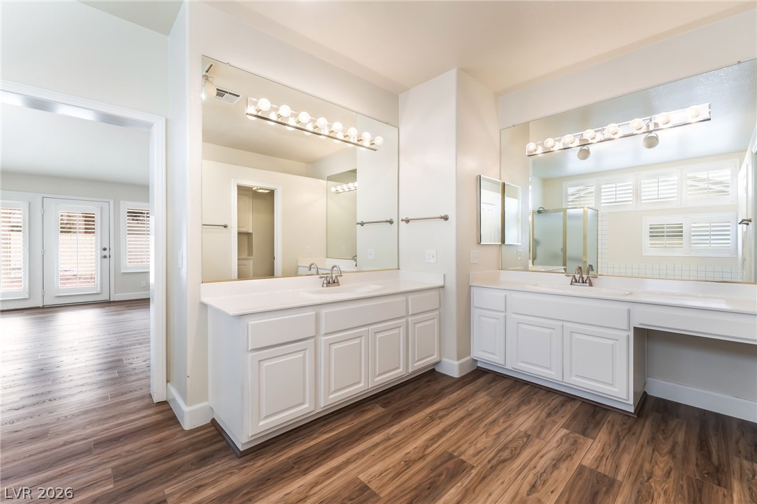 7901 Magnolia Glen Avenue Las Vegas NV 89128