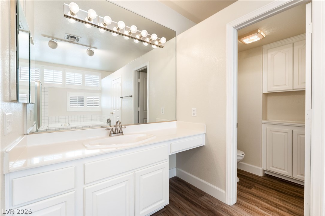 7901 Magnolia Glen Avenue Las Vegas NV 89128