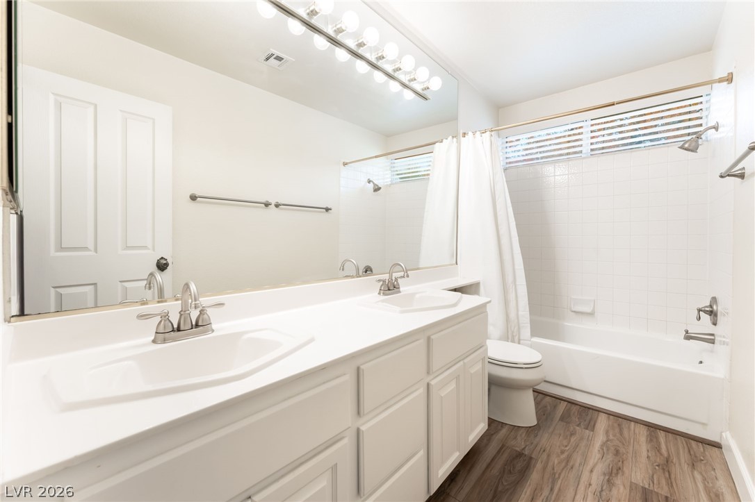 7901 Magnolia Glen Avenue Las Vegas NV 89128