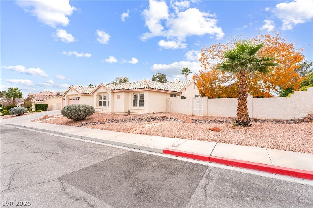 7901 Magnolia Glen Avenue Las Vegas NV 89128