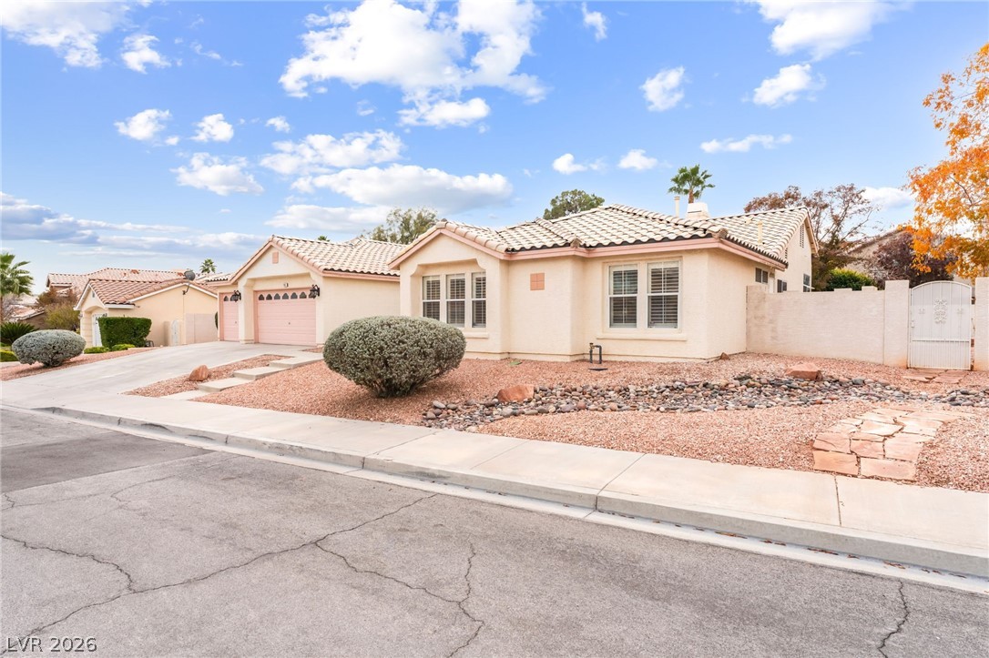7901 Magnolia Glen Avenue Las Vegas NV 89128