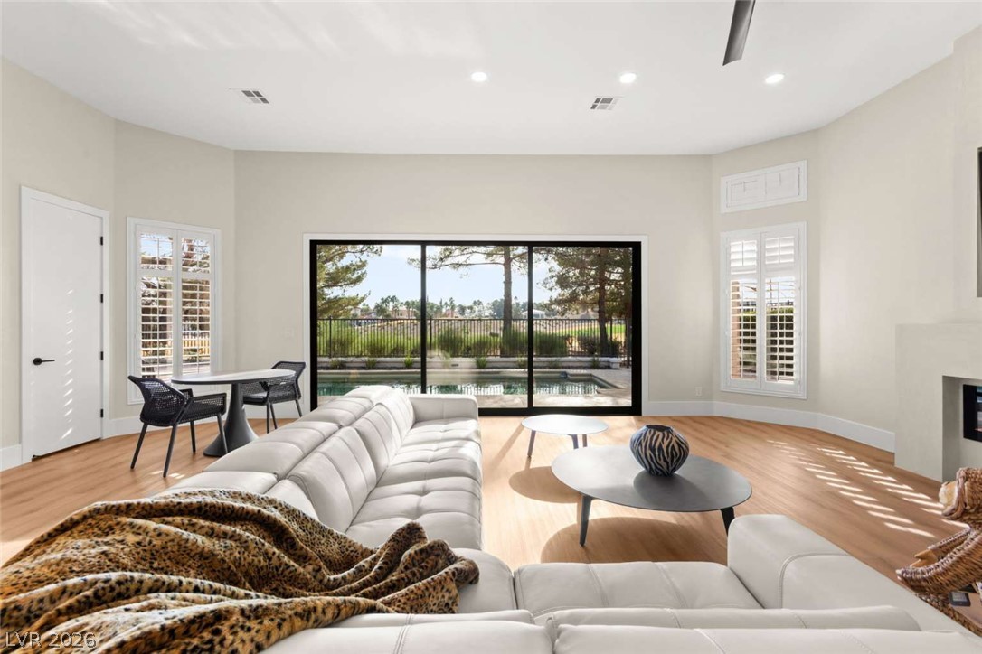 8649 Robinson Ridge Drive Las Vegas NV 89117