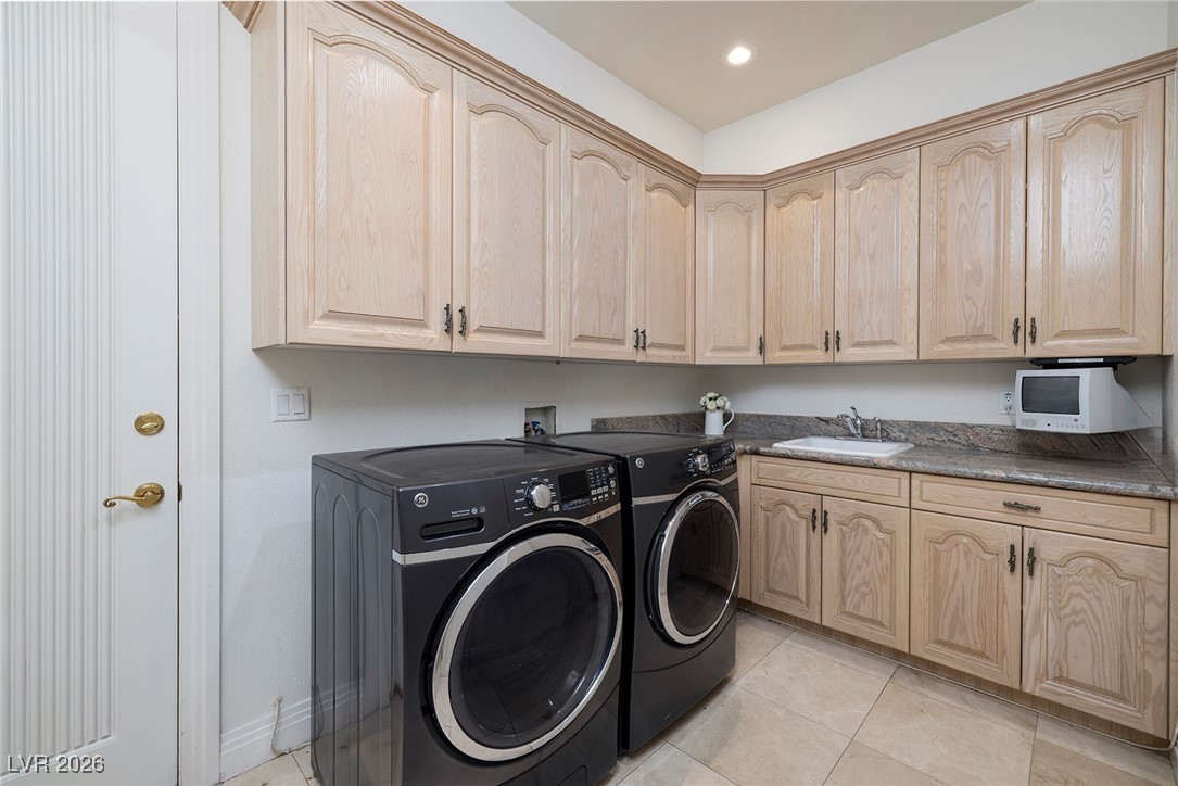 7421 Silver Palm Avenue Las Vegas NV 89117