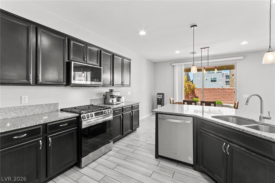 8106 Diggy Avenue Las Vegas NV 89113