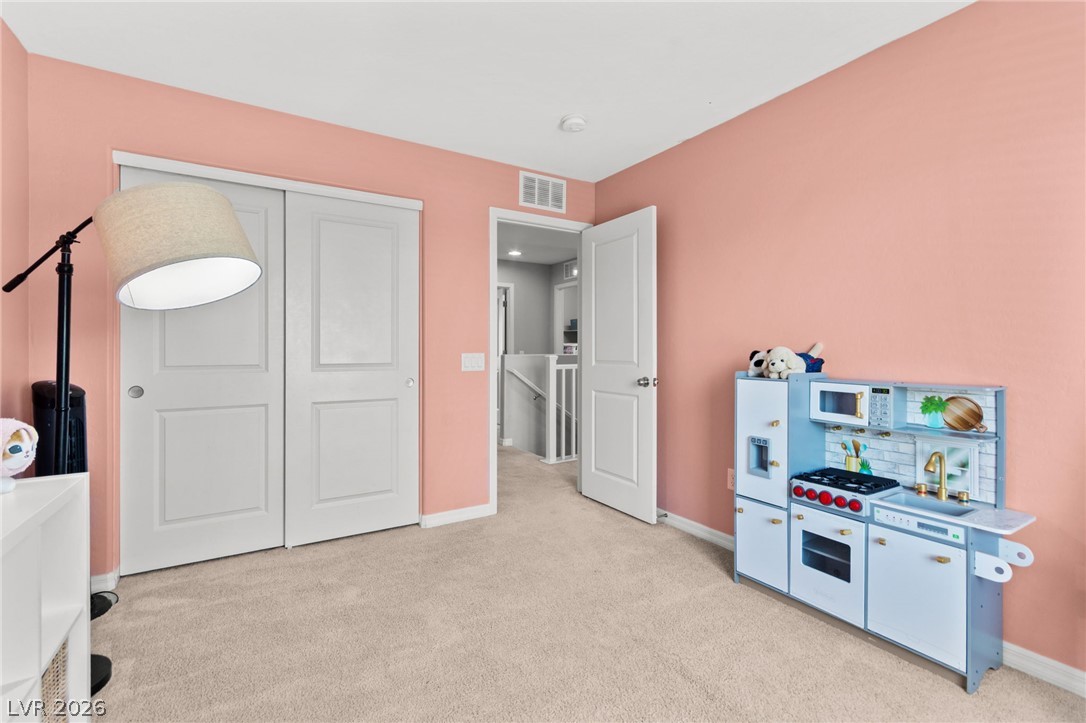 8106 Diggy Avenue Las Vegas NV 89113