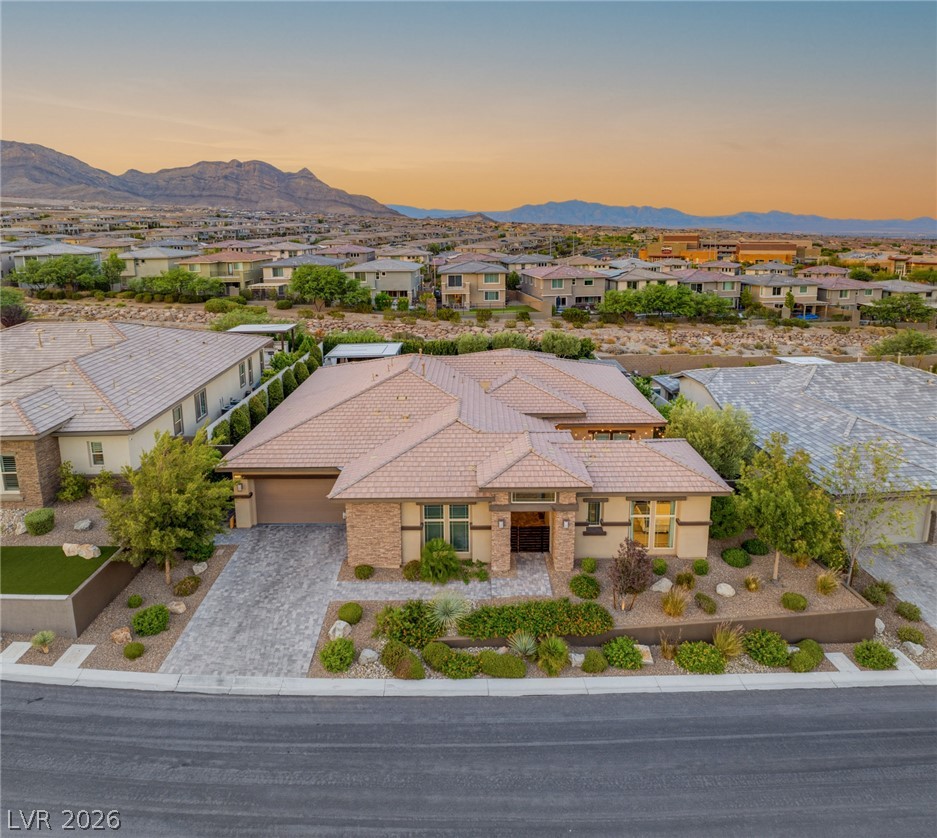 12448 Claymore Highland Avenue Las Vegas NV 89138