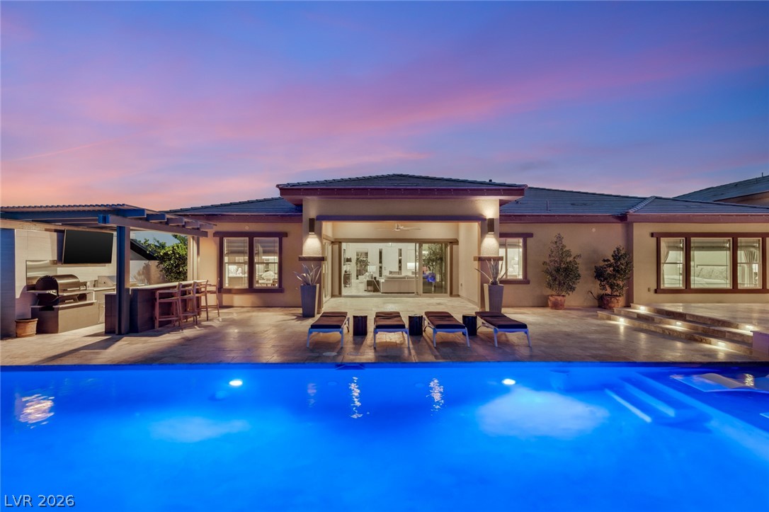 12448 Claymore Highland Avenue Las Vegas NV 89138