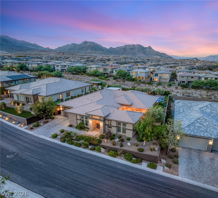 12448 Claymore Highland Avenue Las Vegas NV 89138
