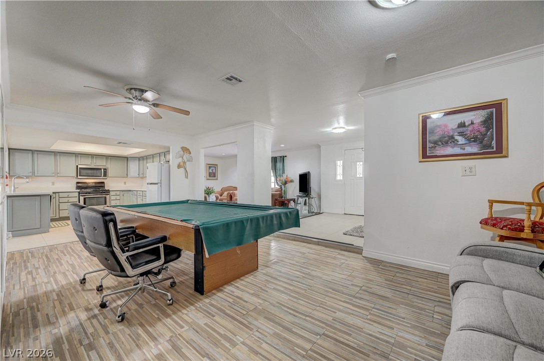 4445 Palencia Avenue Las Vegas NV 89121