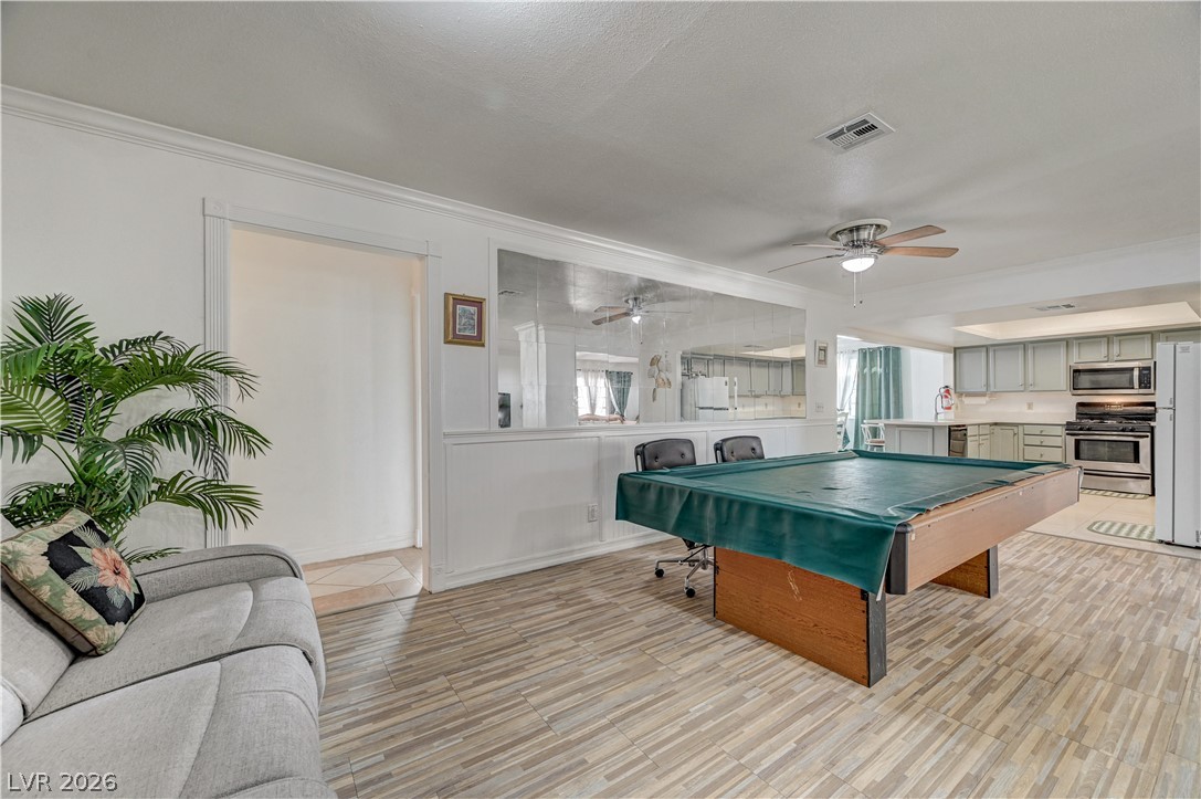 4445 Palencia Avenue Las Vegas NV 89121