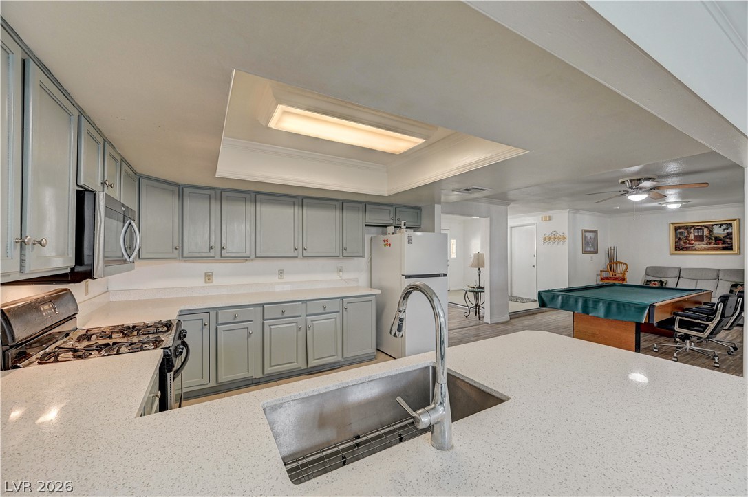 4445 Palencia Avenue Las Vegas NV 89121