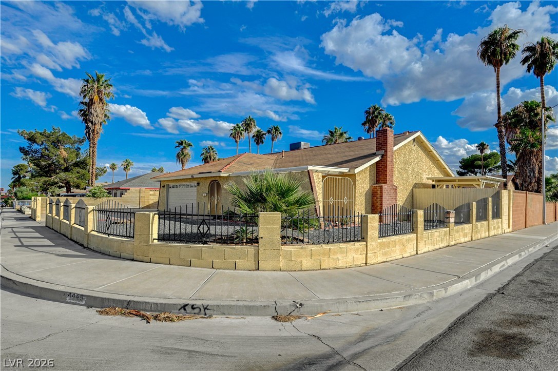 4445 Palencia Avenue Las Vegas NV 89121