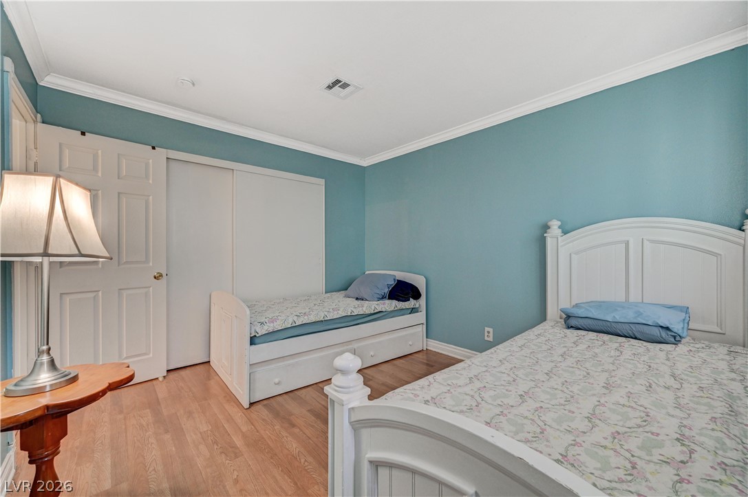 4445 Palencia Avenue Las Vegas NV 89121