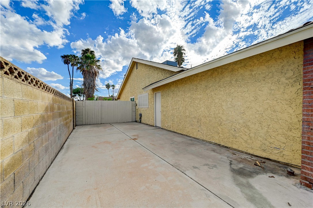 4445 Palencia Avenue Las Vegas NV 89121