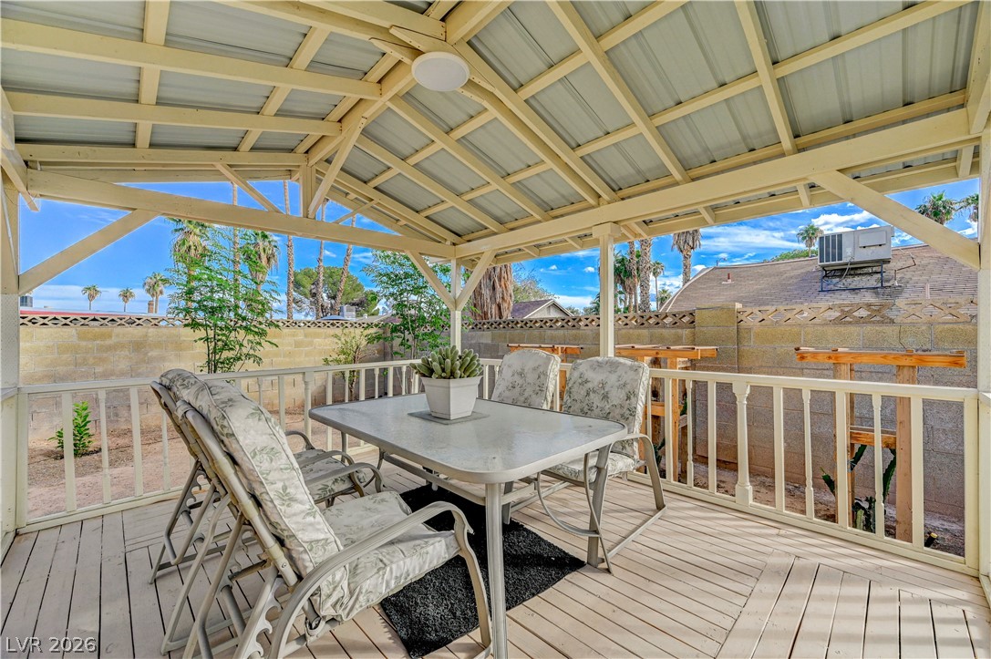 4445 Palencia Avenue Las Vegas NV 89121