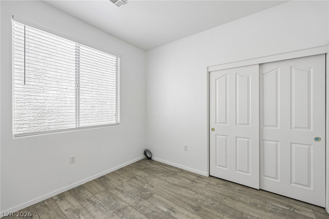 10669 Oak Crest Avenue Las Vegas NV 89144