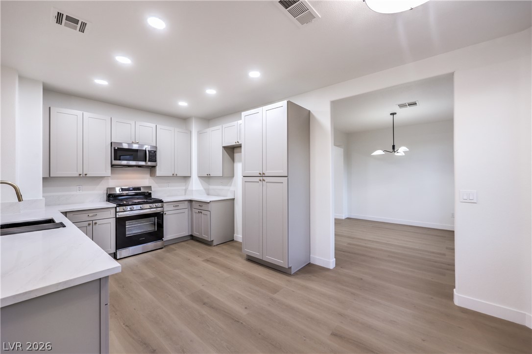 1001 Washington Oaks Street Las Vegas NV 89128