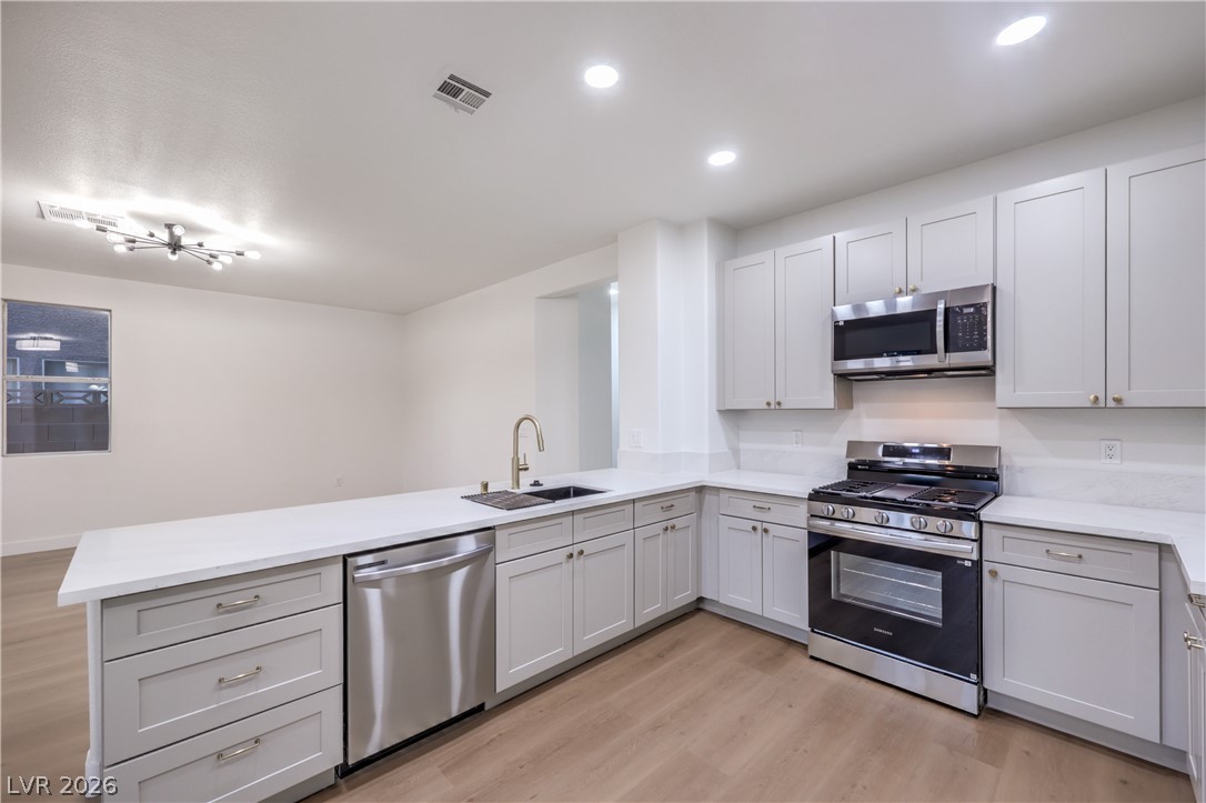 1001 Washington Oaks Street Las Vegas NV 89128