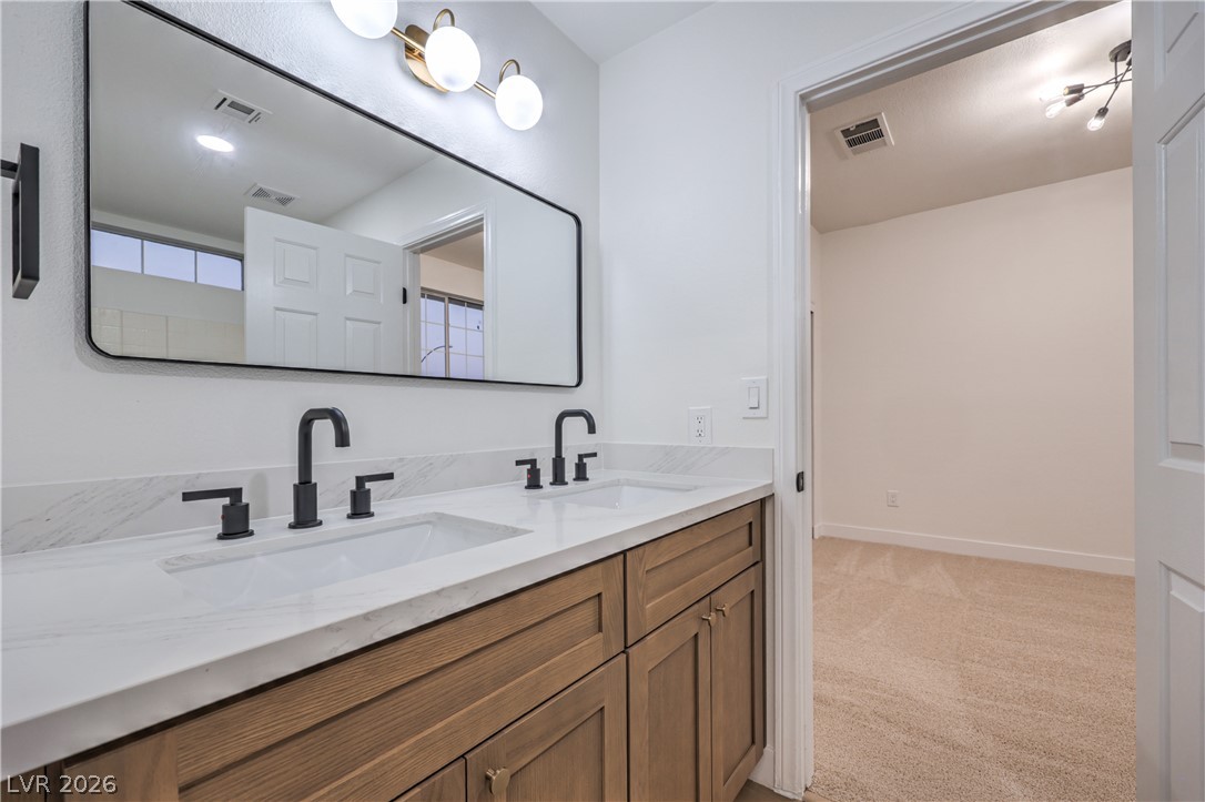 1001 Washington Oaks Street Las Vegas NV 89128
