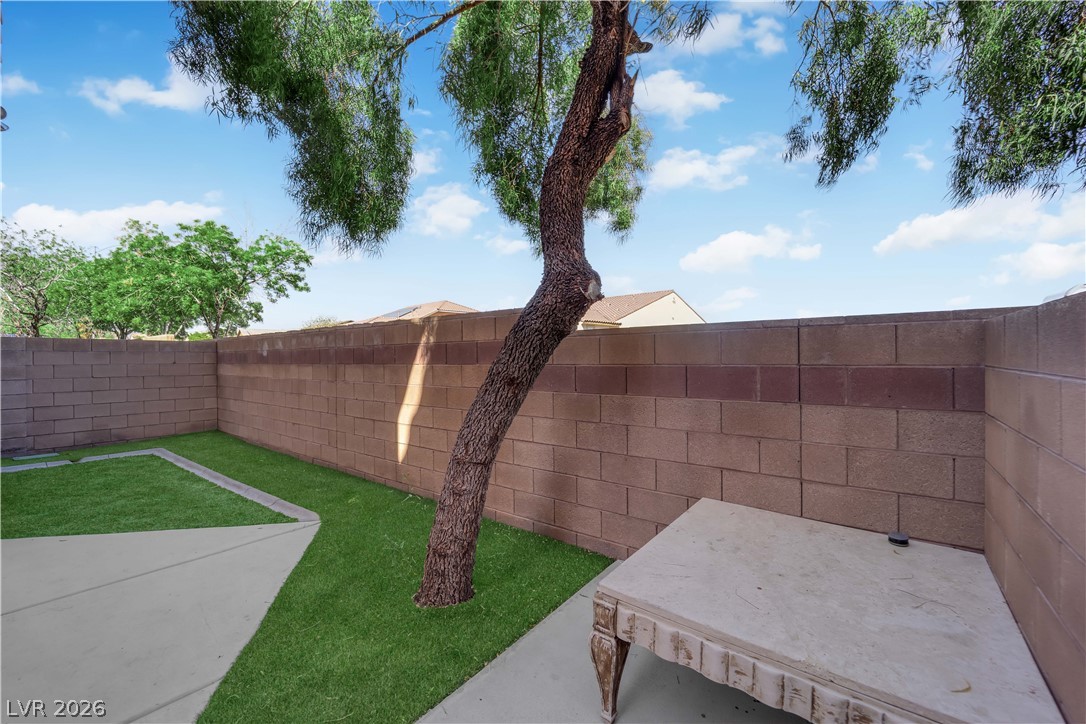 8246 Wuthering Heights Avenue Las Vegas NV 89113
