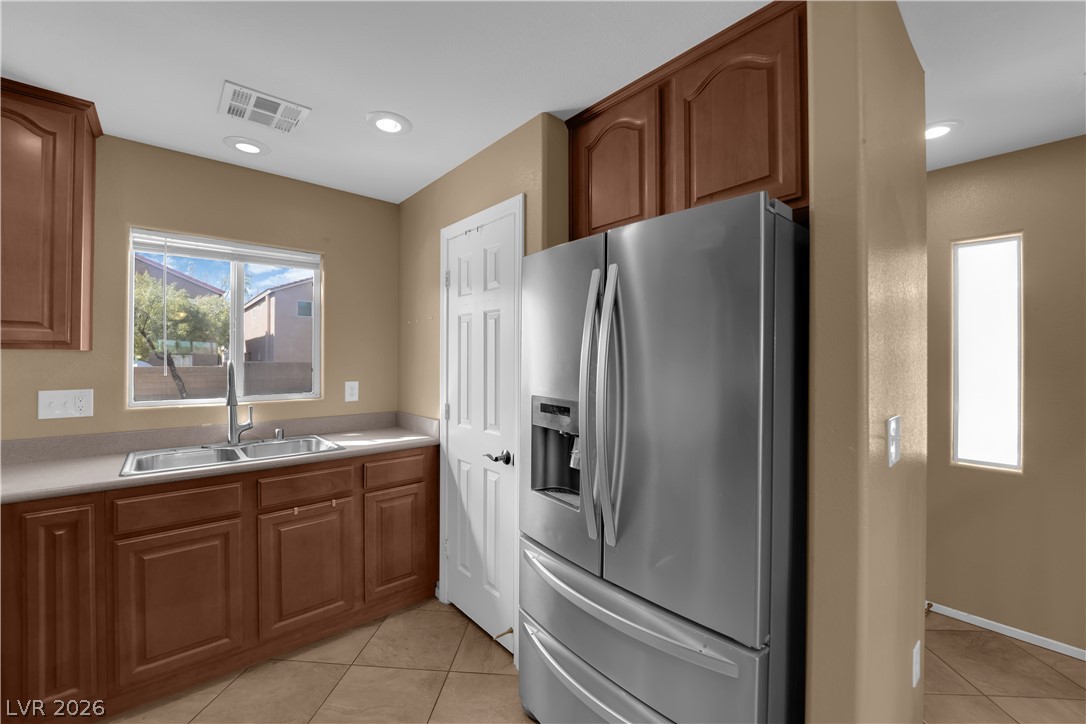 8246 Wuthering Heights Avenue Las Vegas NV 89113