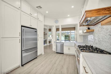 9208 Eagle Ridge Drive Las Vegas NV 89134