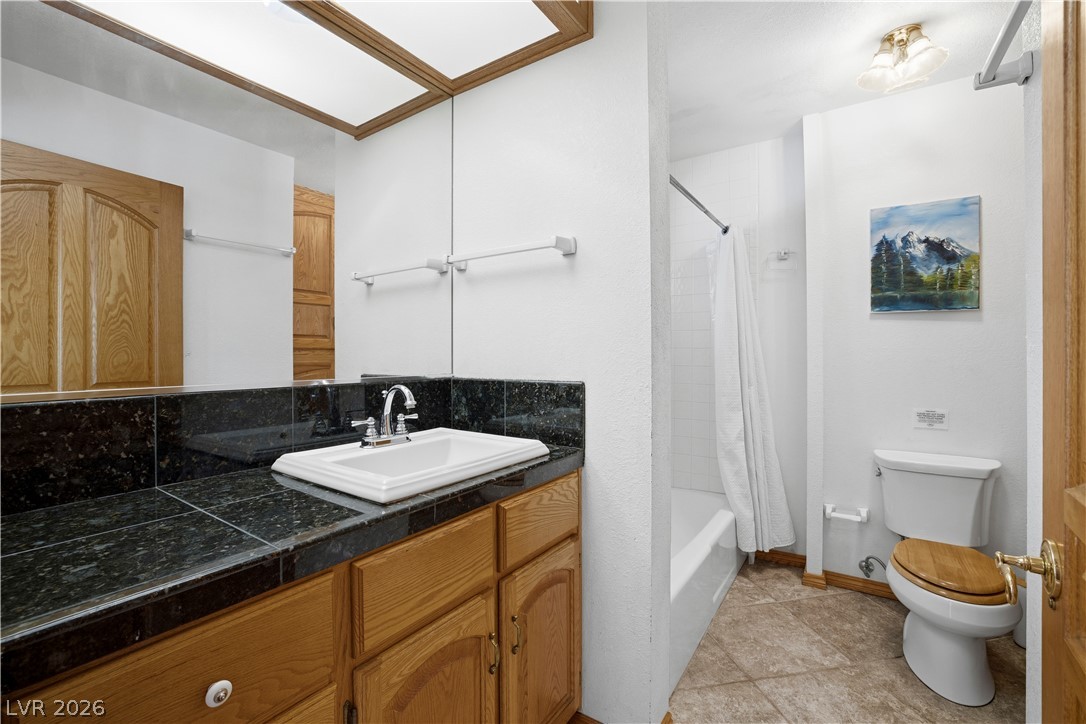 1823 Valley Drive Las Vegas NV 89108