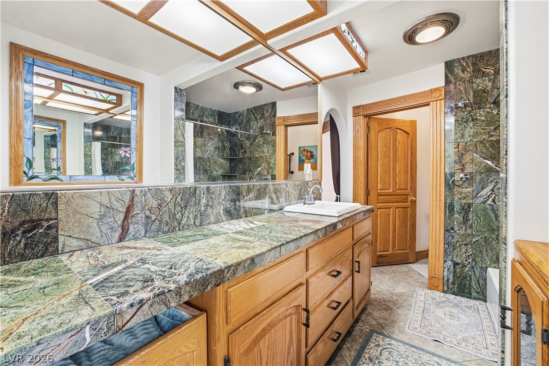 1823 Valley Drive Las Vegas NV 89108
