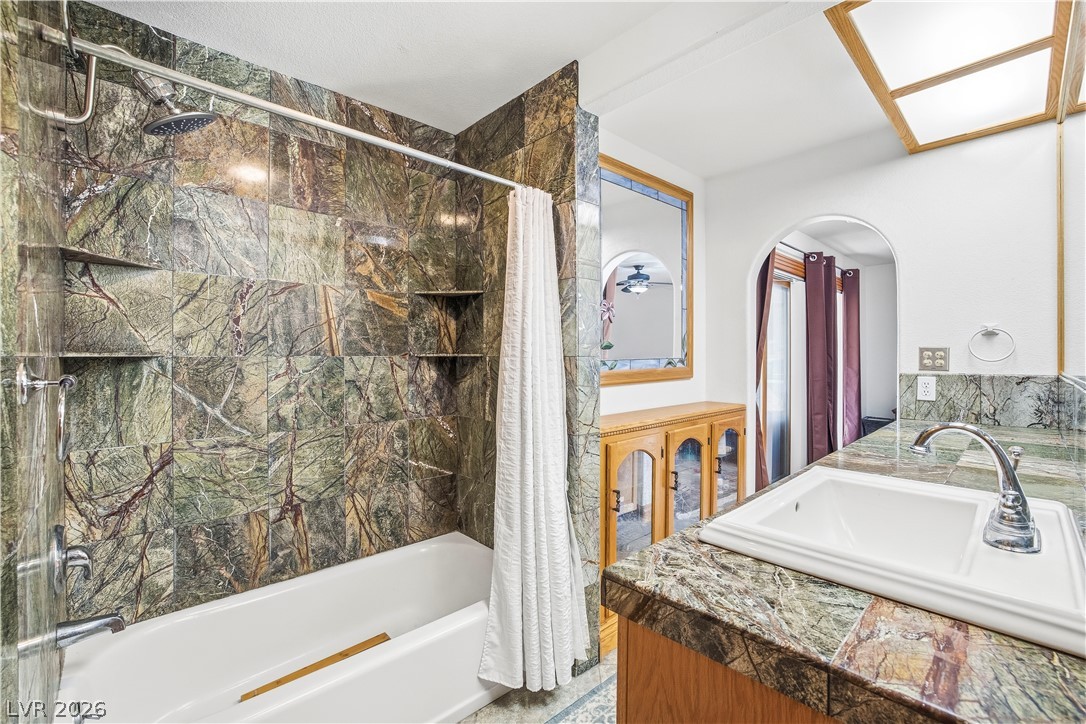 1823 Valley Drive Las Vegas NV 89108