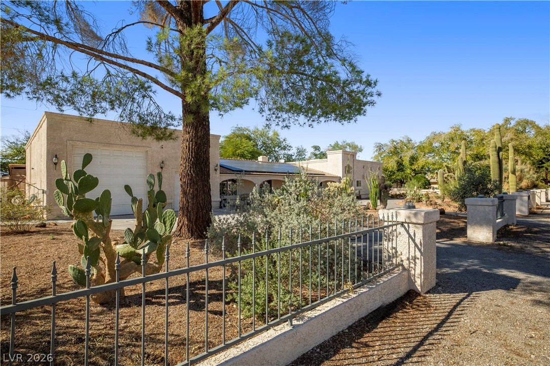 1823 Valley Drive Las Vegas NV 89108