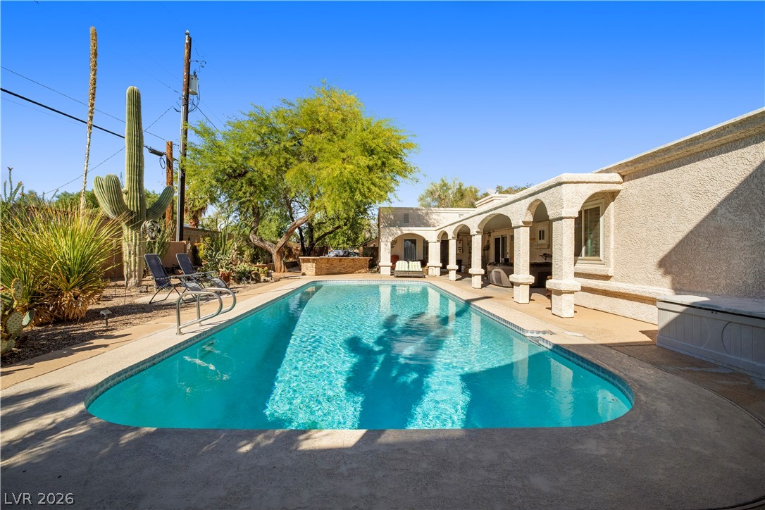 1823 Valley Drive Las Vegas NV 89108