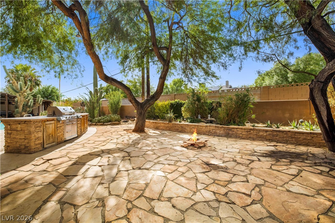 1823 Valley Drive Las Vegas NV 89108