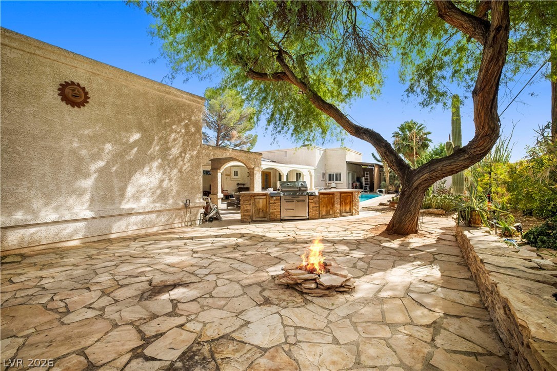 1823 Valley Drive Las Vegas NV 89108