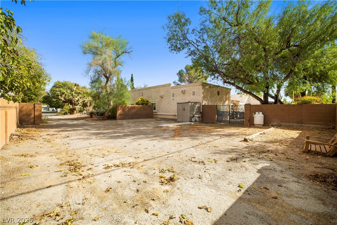 1823 Valley Drive Las Vegas NV 89108