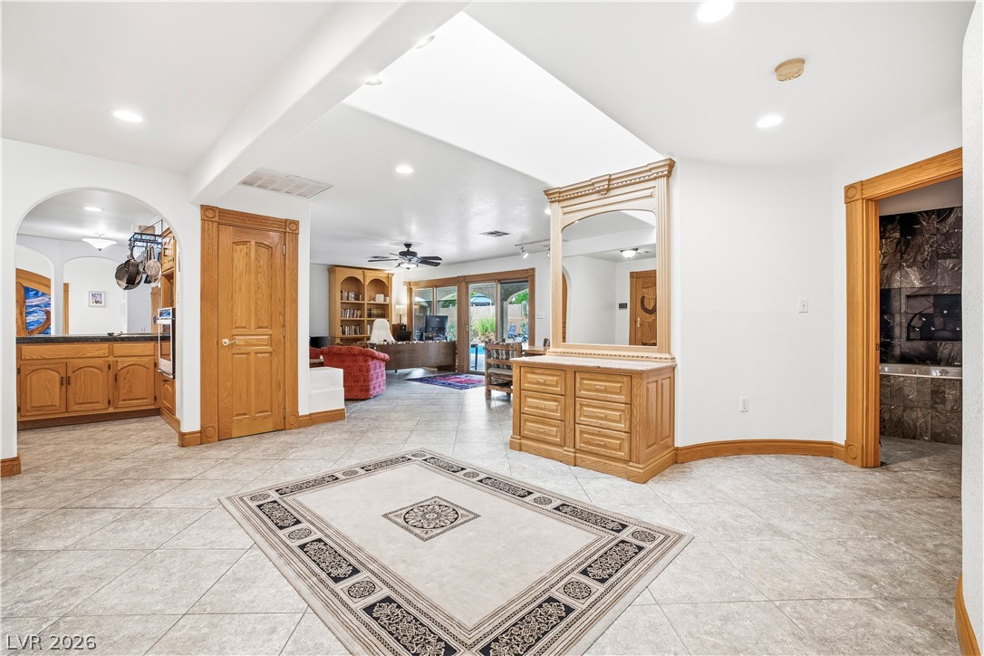 1823 Valley Drive Las Vegas NV 89108