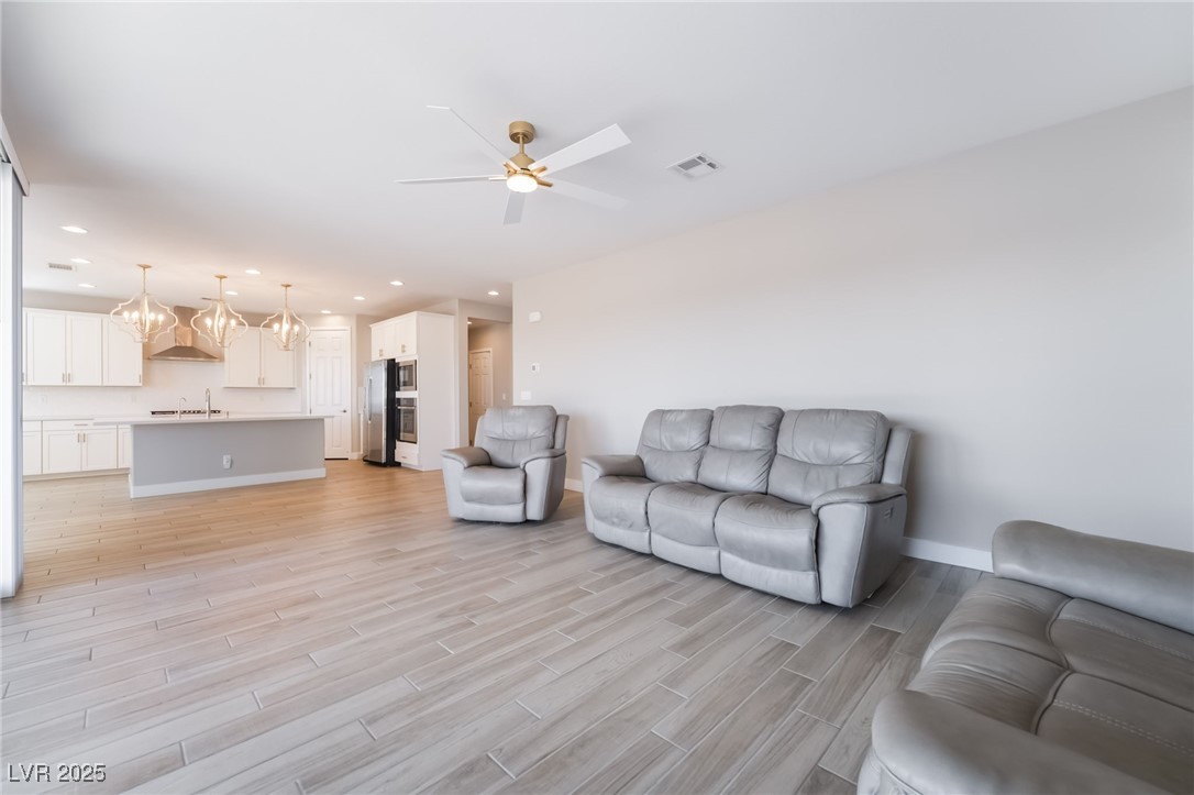 89 Kokomiko Avenue Las Vegas NV 89183