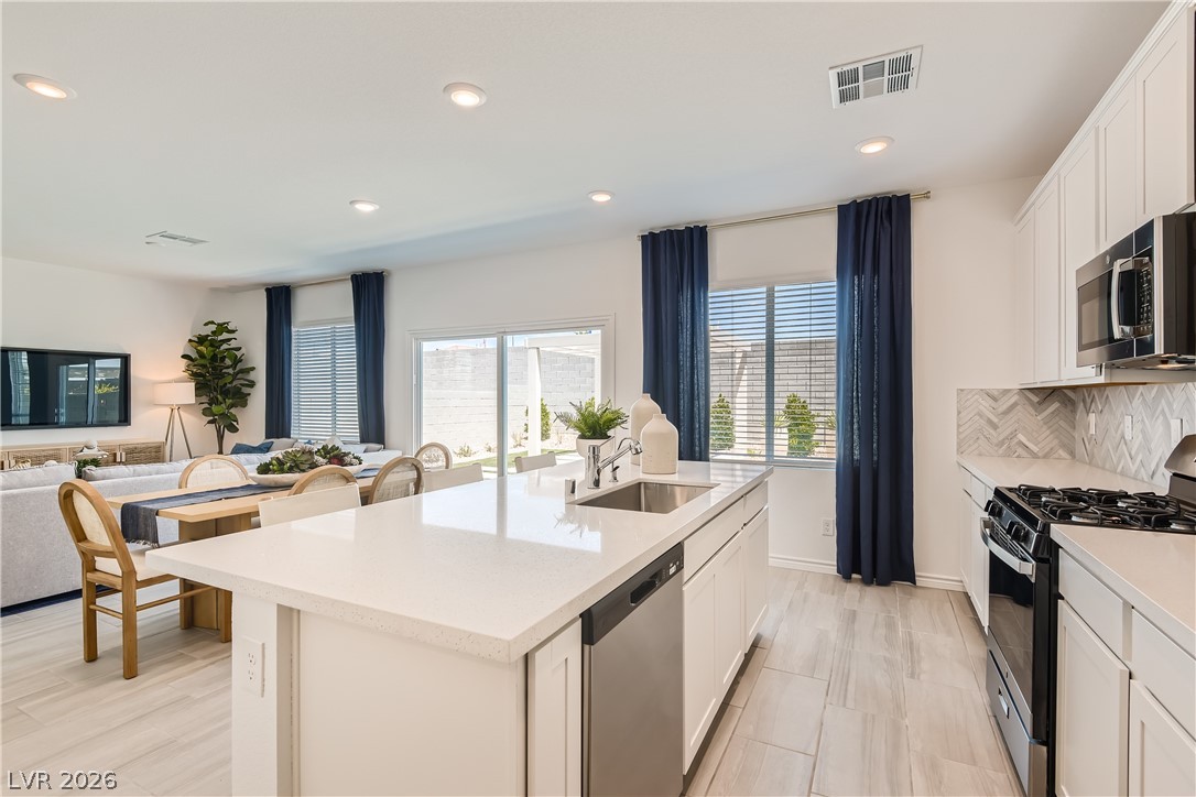 8358 Caldera Hills Avenue Las Vegas NV 89147