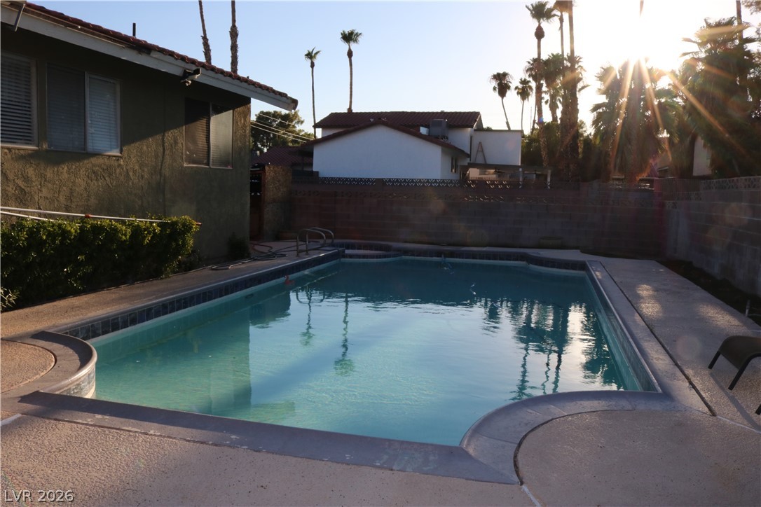 3512 Rawhide Street Las Vegas NV 89120