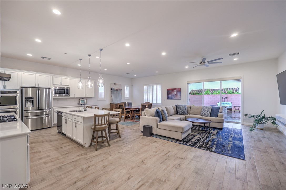 2547 Ballatore Street Henderson NV 89044
