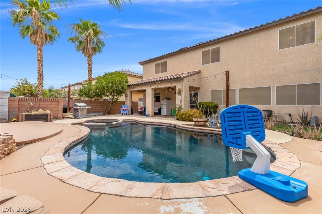 6324 Sterling Ranch Way North Las Vegas NV 89081