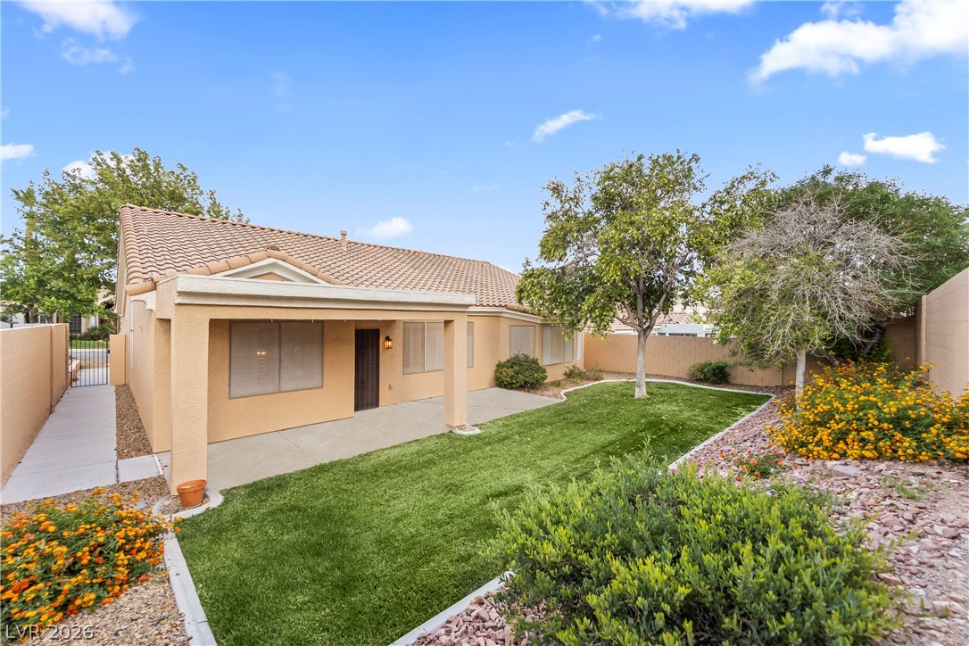 1909 Rolling Dunes Court Las Vegas NV 89117