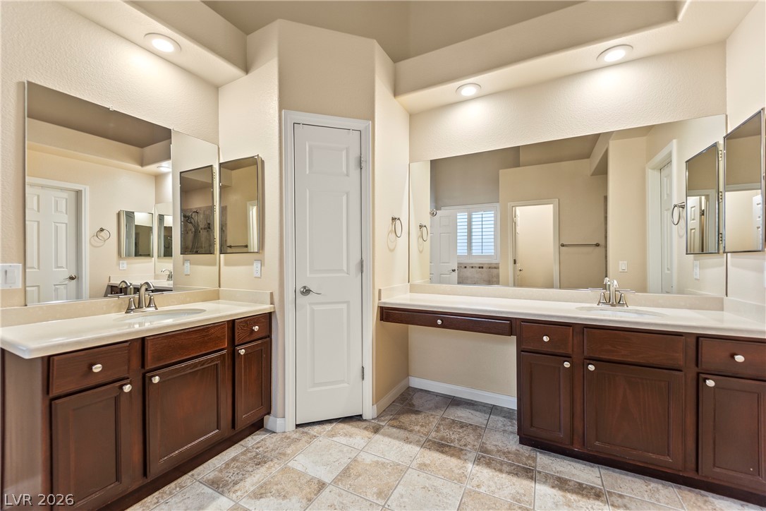 1909 Rolling Dunes Court Las Vegas NV 89117