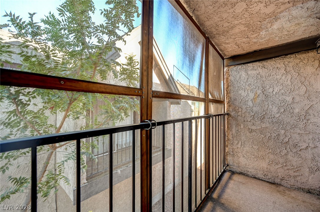 6518 Ironbark Lane Las Vegas NV 89107